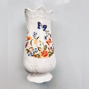Aynsley butterfly Cottage Garden Regency Fine Bone China Victorian Vase footed